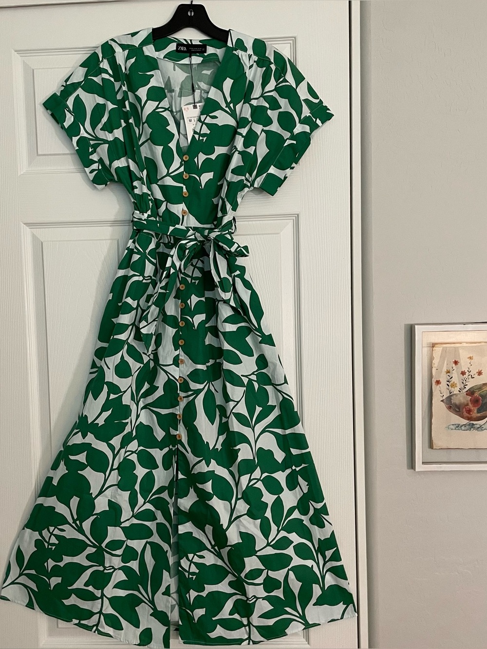 Zara belted green and white leaf pattern printed Midi Dress (Style 8372/109). - Picture 10 of 11